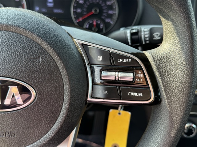 Vehicle image 20 of 24
