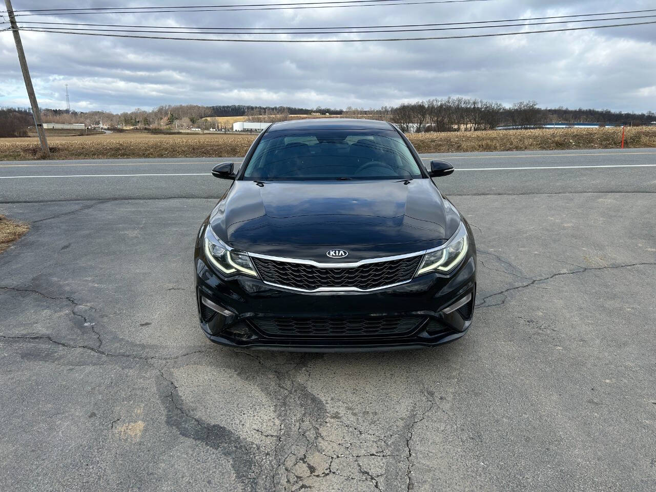 2020 Kia Optima LX Image 3 of 25