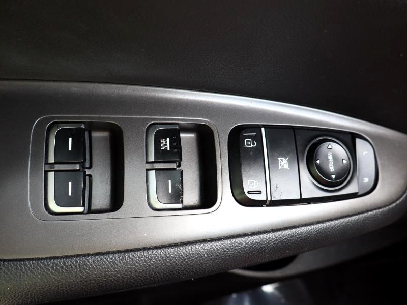 Vehicle image 22 of 22