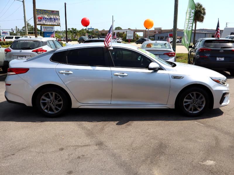 Vehicle image 6 of 22