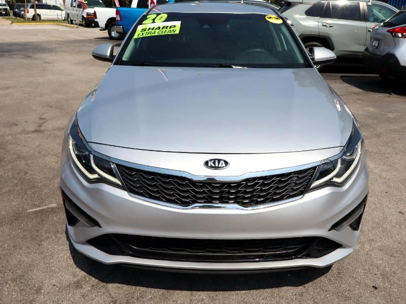 Vehicle image 9 of 22