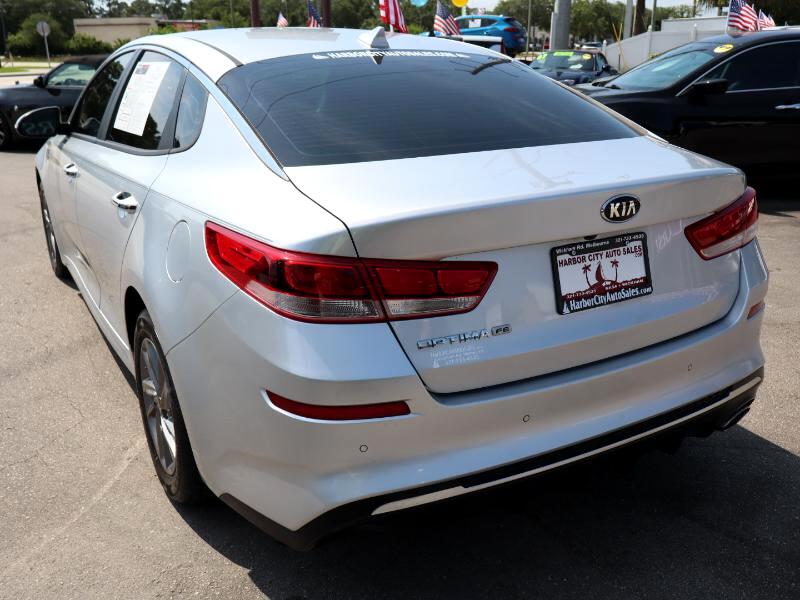 Vehicle image 7 of 22