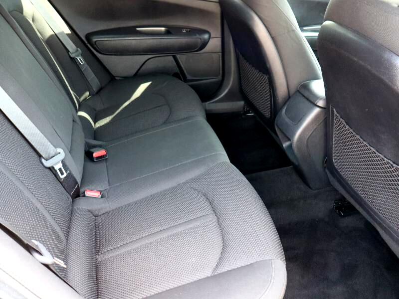 Vehicle image 13 of 22