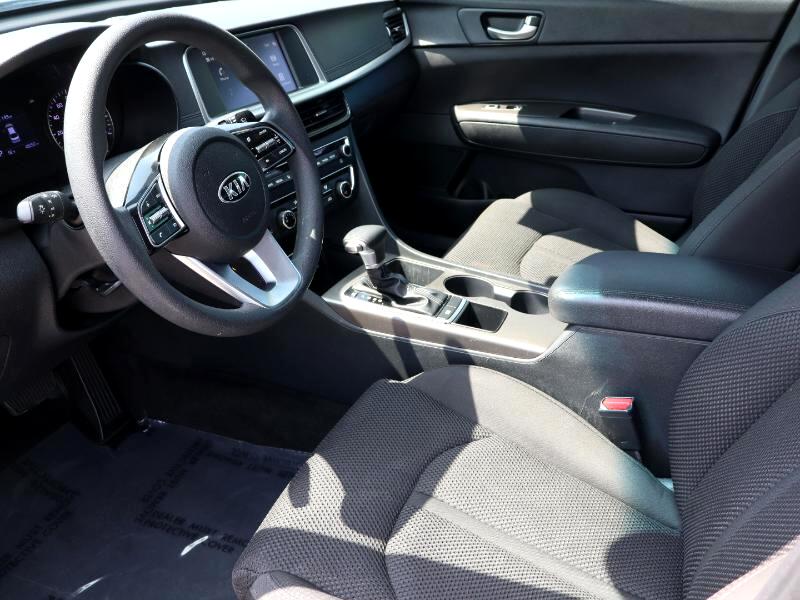 Vehicle image 10 of 22