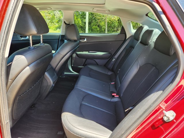Vehicle image 13 of 36