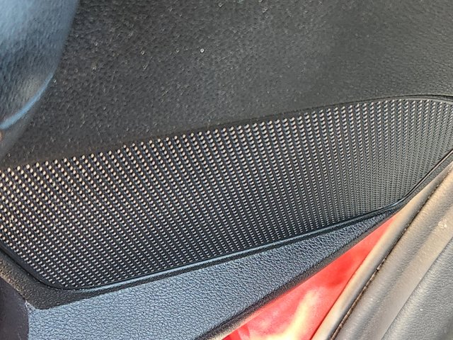 Vehicle image 19 of 36