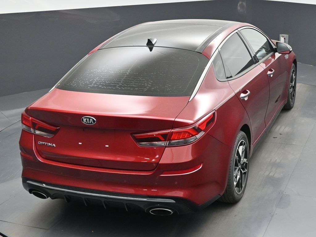 Vehicle image 10 of 72