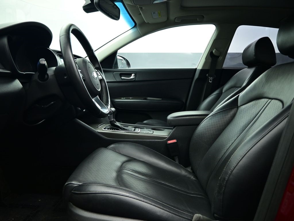 Vehicle image 46 of 72