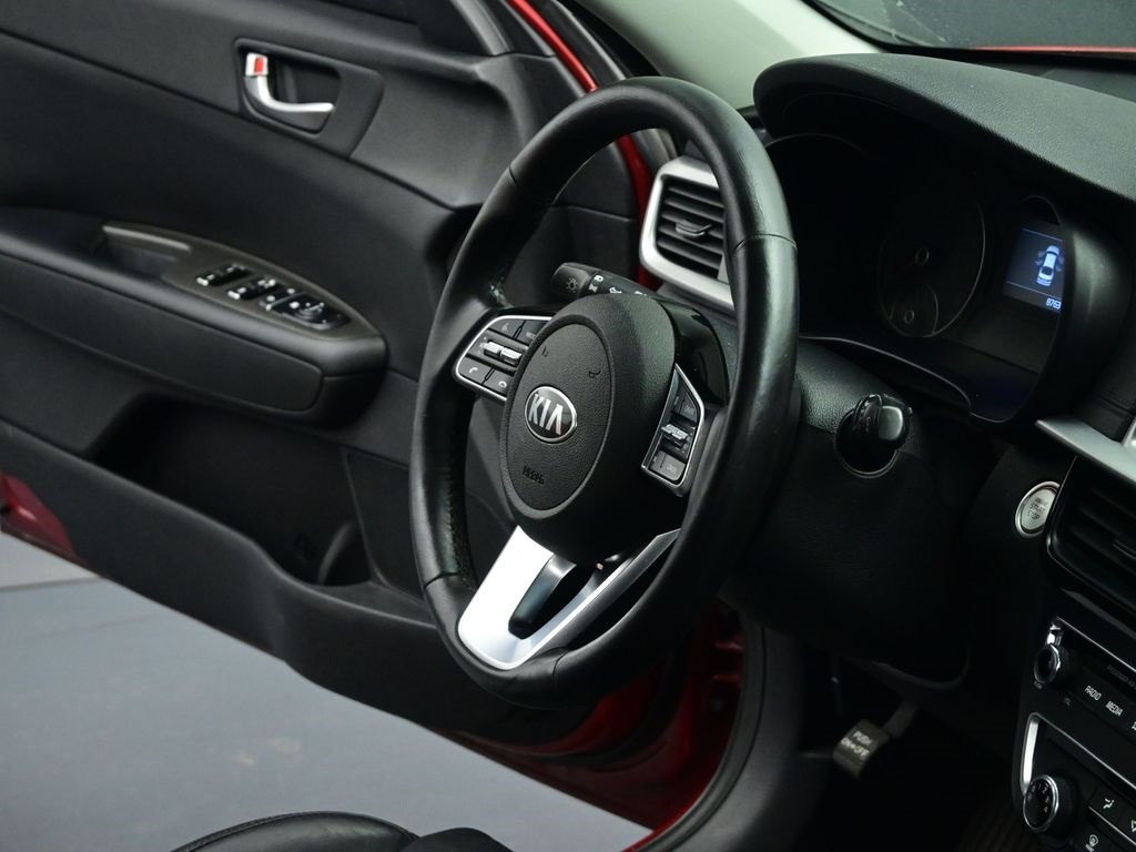 Vehicle image 62 of 72