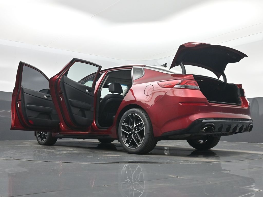 Vehicle image 24 of 72