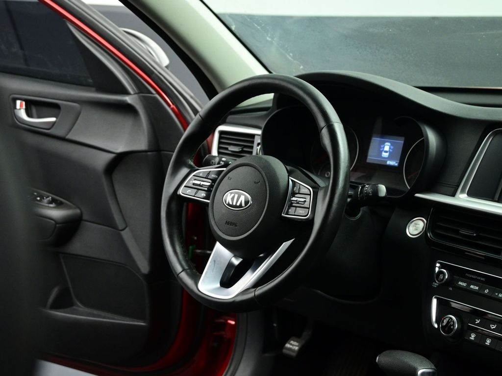 Vehicle image 71 of 72