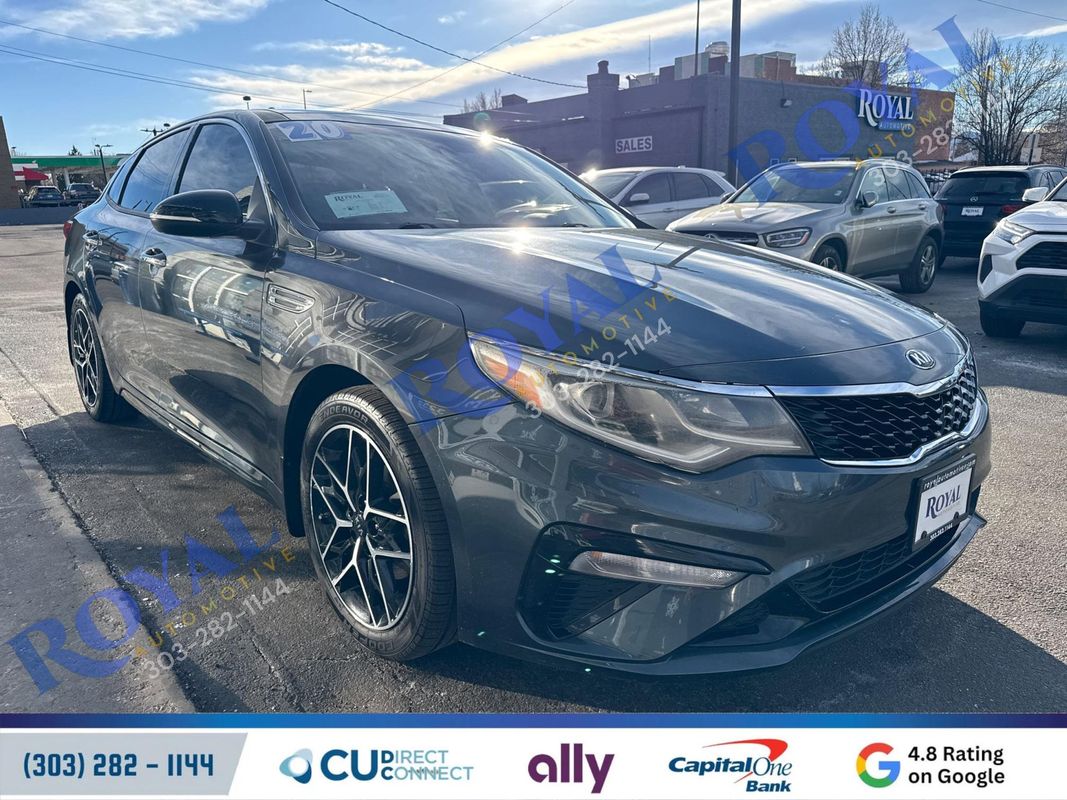 2020 Kia Optima SE Image 1 of 38