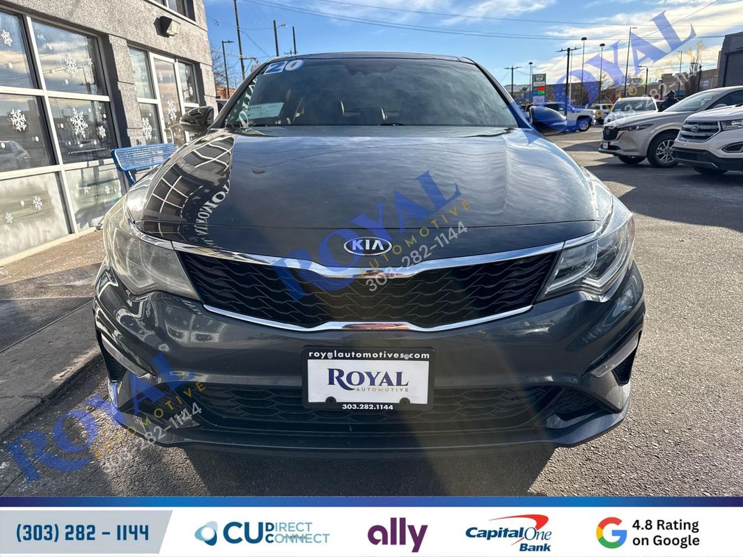 2020 Kia Optima SE Image 26 of 38