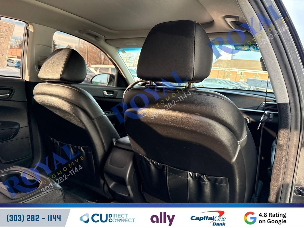 2020 Kia Optima SE Image 13 of 38