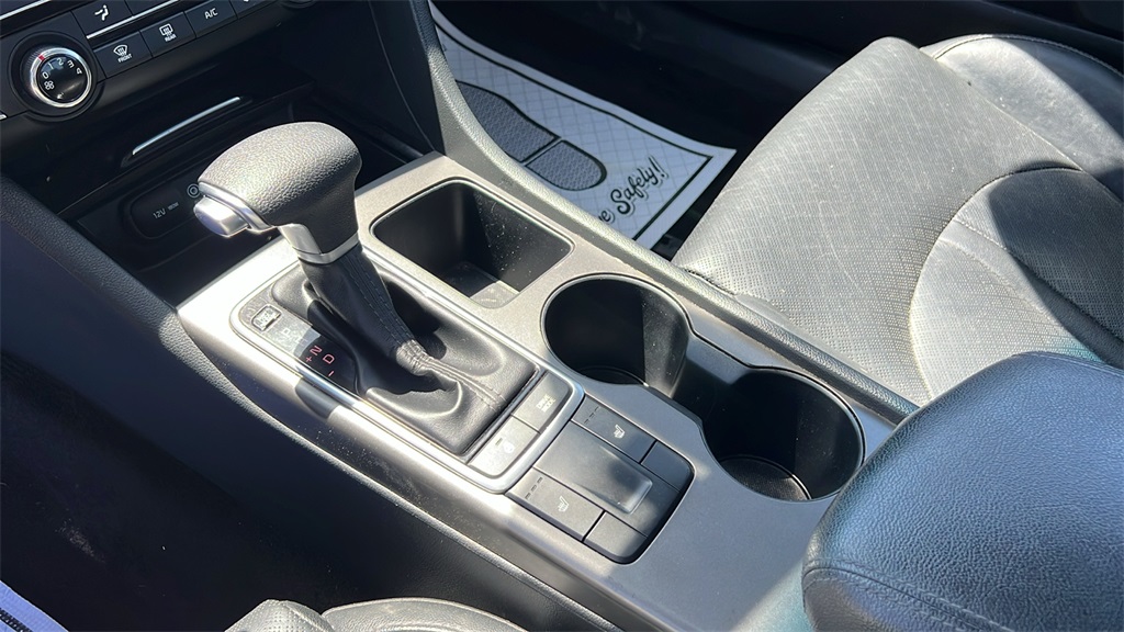 Vehicle image 30 of 46