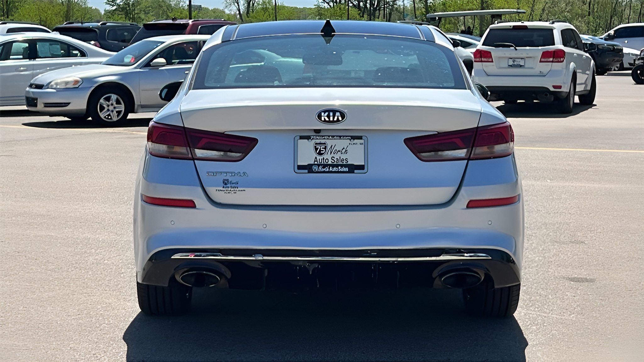 Vehicle image 44 of 46