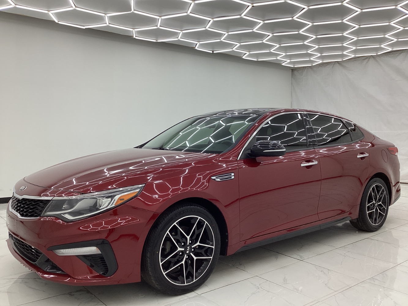 2020 Kia Optima SE Image 1 of 46