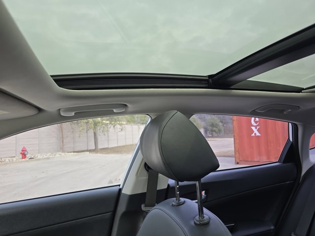 2020 Kia Optima SE Image 14 of 28