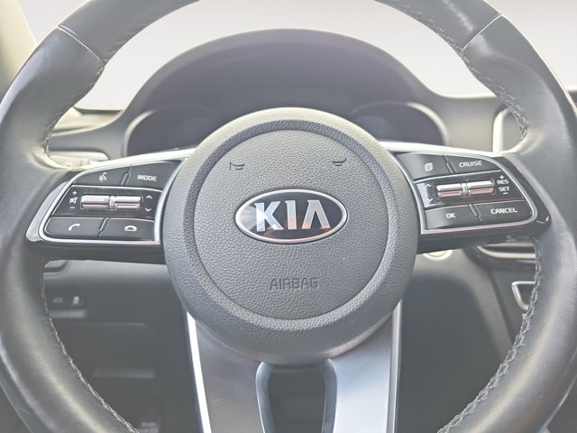 2020 Kia Optima SE Image 15 of 28