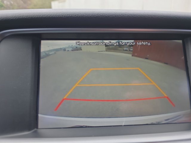 2020 Kia Optima SE Image 18 of 28