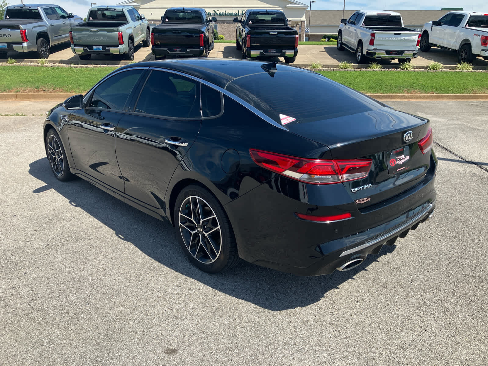 Vehicle image 7 of 30