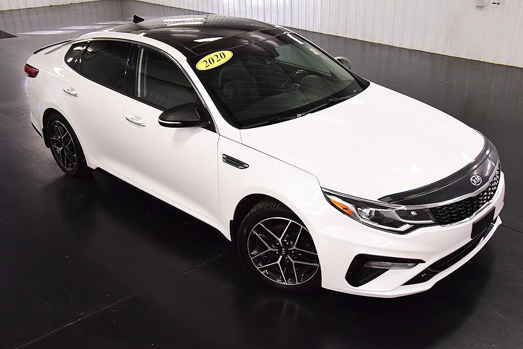 Vehicle image 9 of 33