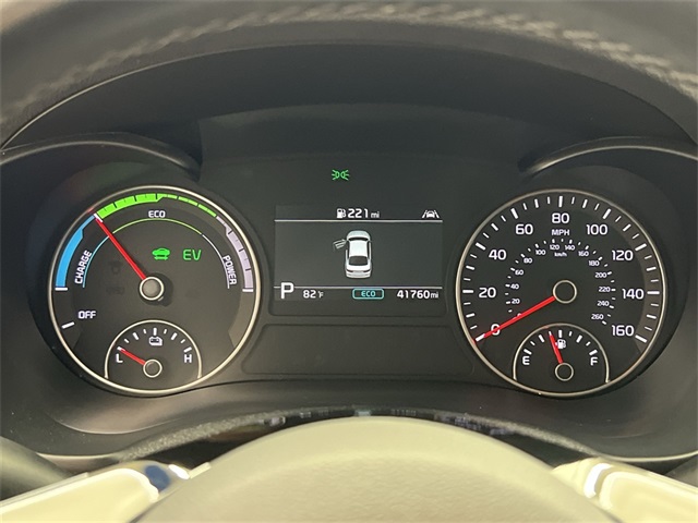 Vehicle image 29 of 40