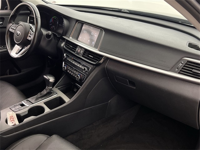Vehicle image 26 of 40