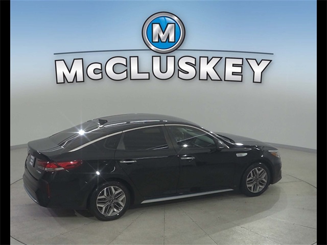 Vehicle image 10 of 40
