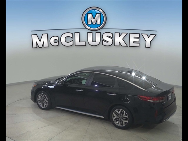 Vehicle image 17 of 40