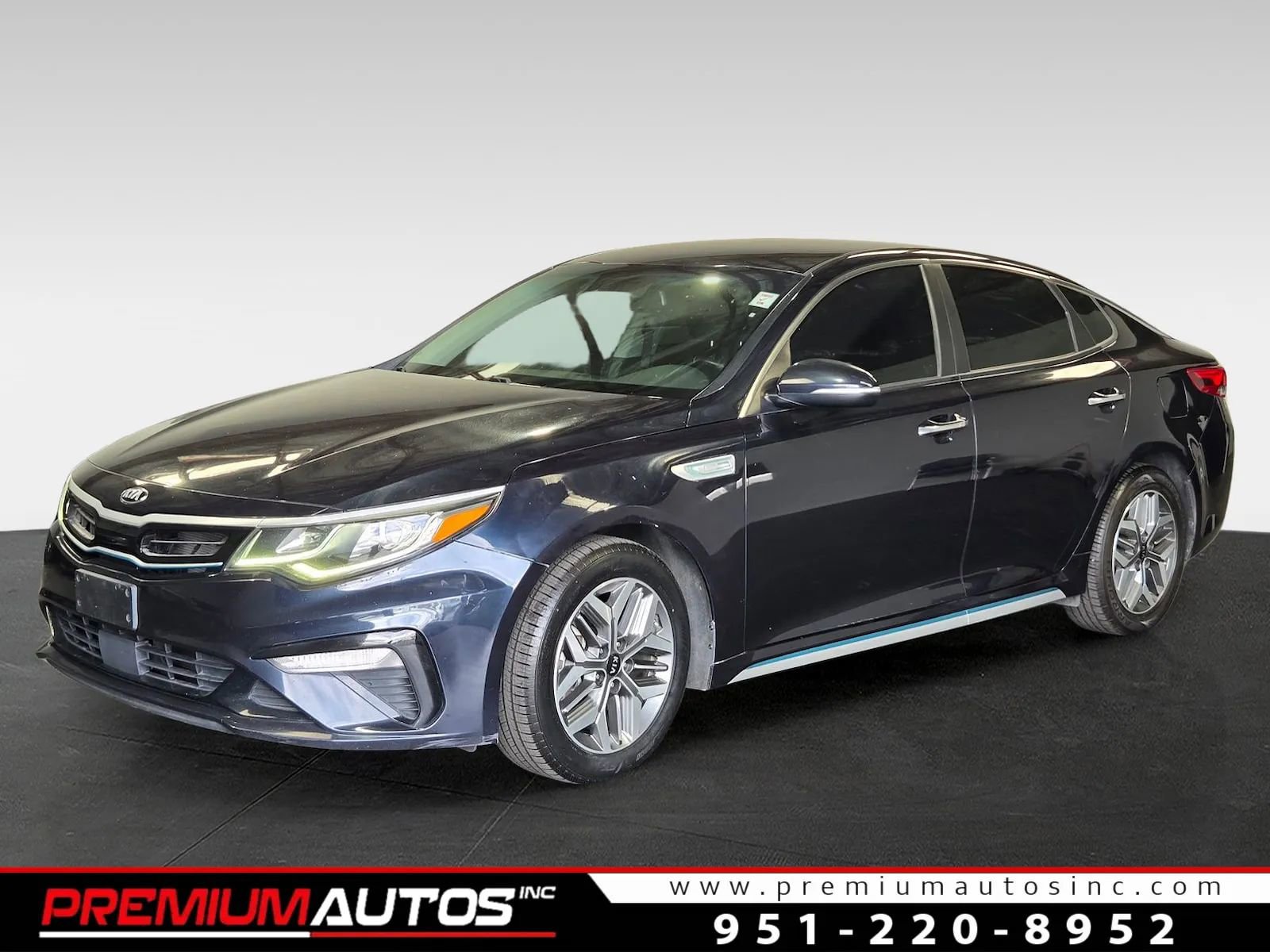 2020 Kia Optima Hybrid EX Image 1 of 21