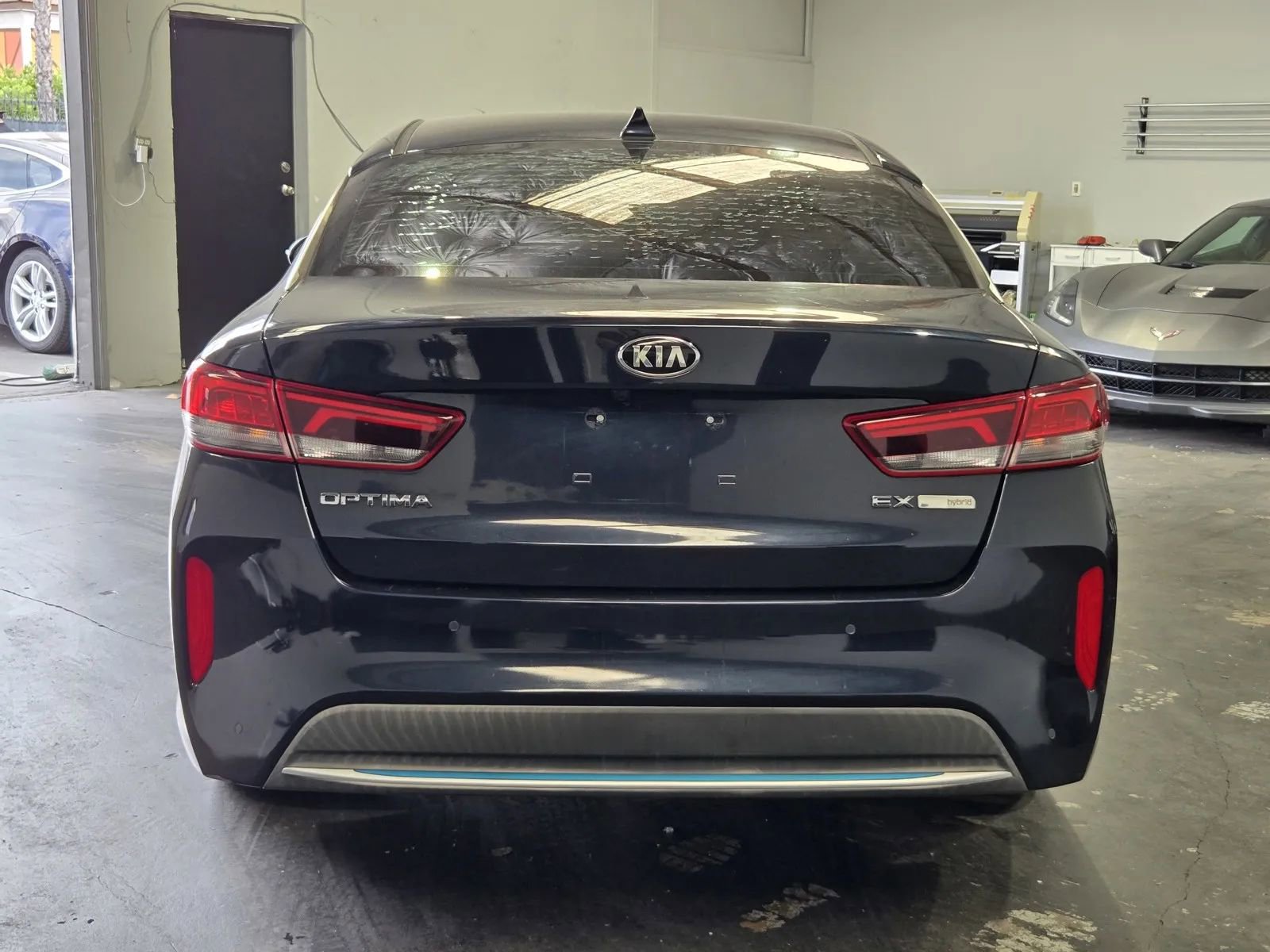2020 Kia Optima Hybrid EX Image 3 of 21