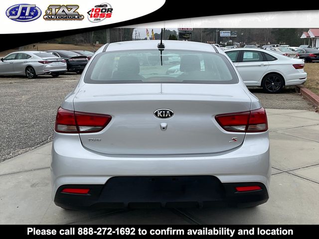 Vehicle image 5 of 22