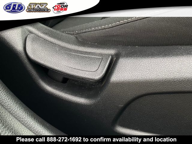 Vehicle image 15 of 22