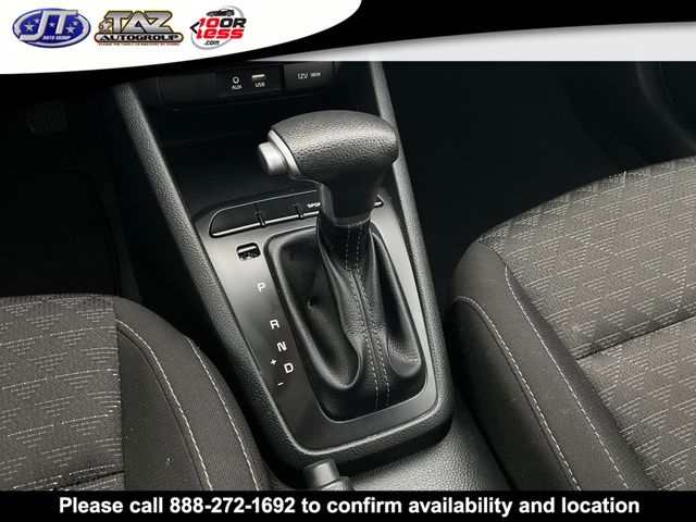 Vehicle image 18 of 22