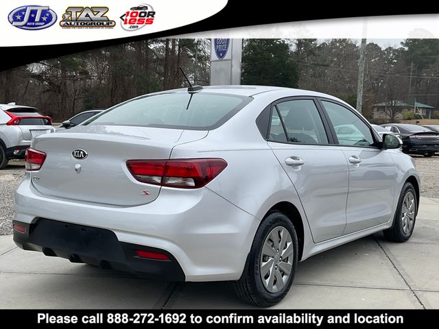 Vehicle image 3 of 22