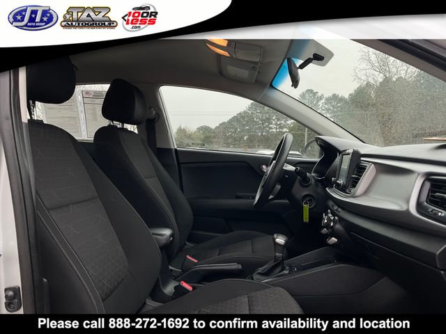Vehicle image 14 of 22
