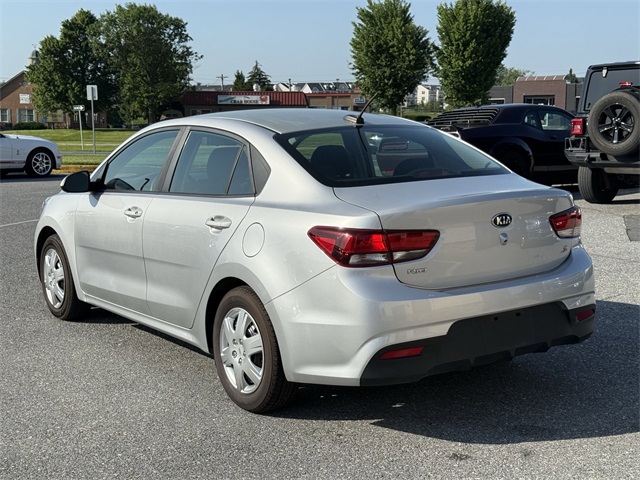 Vehicle image 7 of 23
