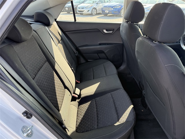 Vehicle image 10 of 23