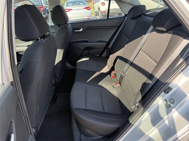Vehicle image 12 of 23