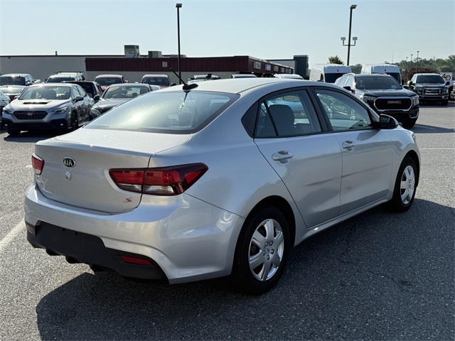 Vehicle image 5 of 23