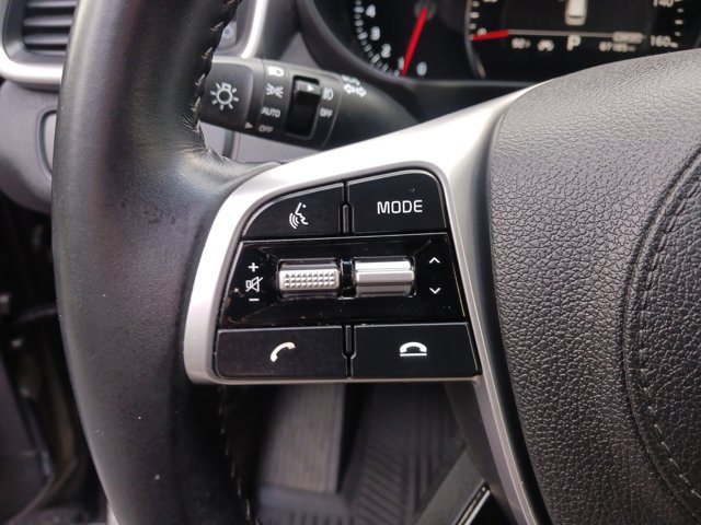 Vehicle image 26 of 29