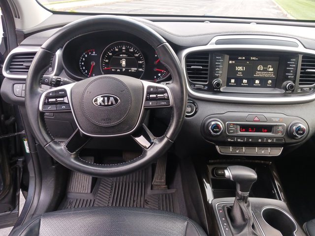 Vehicle image 15 of 29