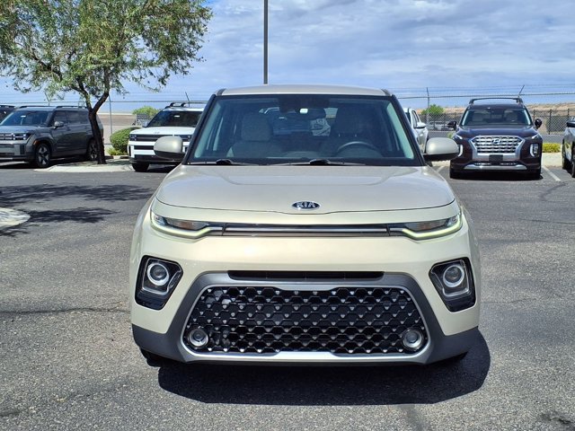 2020 Kia Soul EX Image 2 of 26