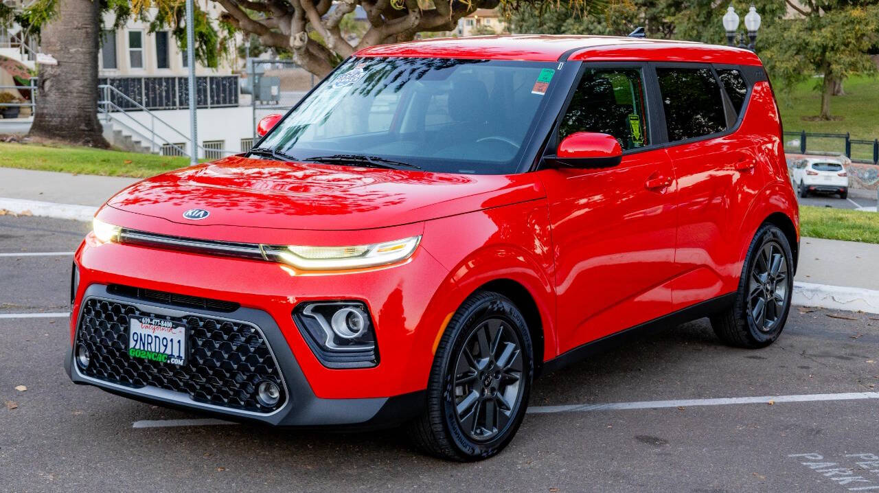Vehicle image 1 of 30