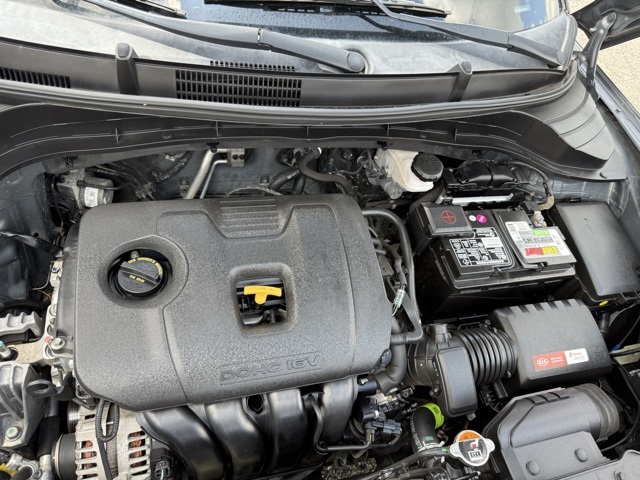 Vehicle image 4 of 22
