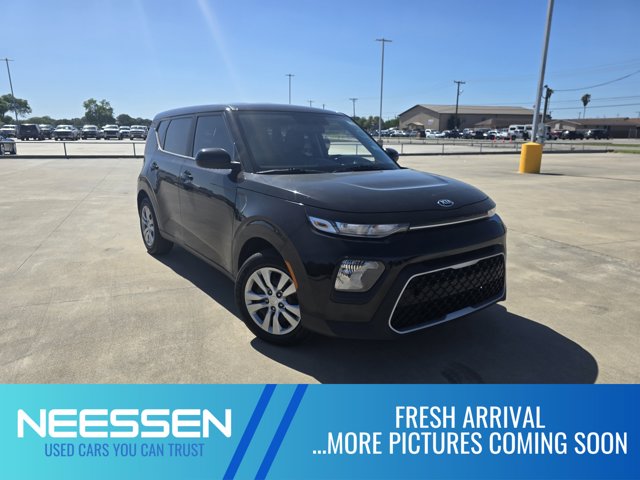 Vehicle image 6 of 10