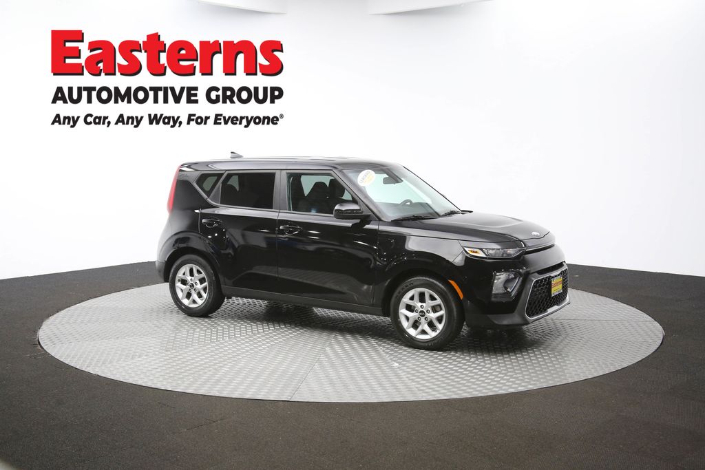 Vehicle image 14 of 63