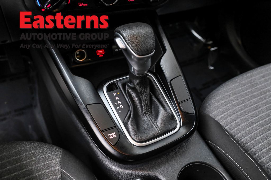 Vehicle image 49 of 63