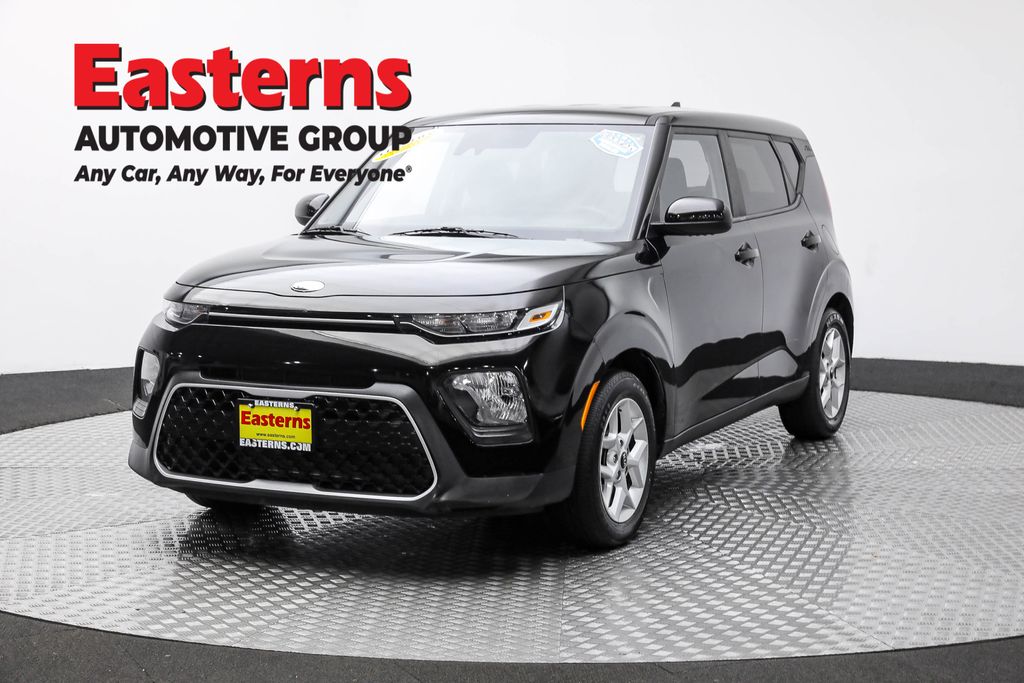 Vehicle image 5 of 63